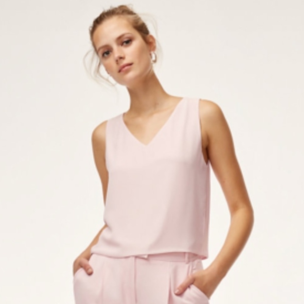 NWT Aritzia Babaton Sleeveless Blouse